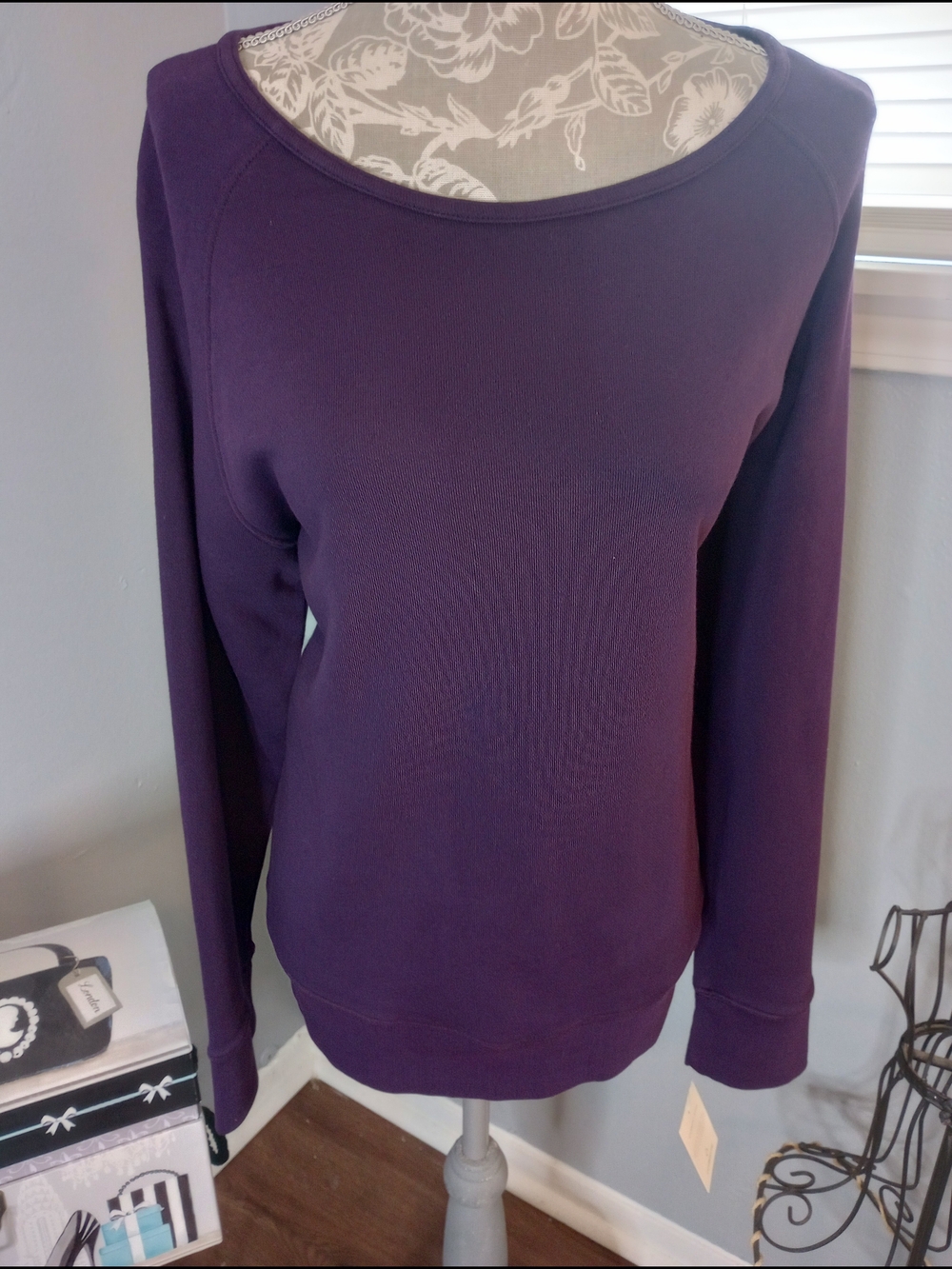 Women's Purple Long Sleeve Pullover Sweatshirt Liz Claiborne